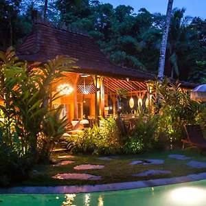  Hébergement de vacances Mahadevi Jungle Retreat Joglo 1 Indonésie