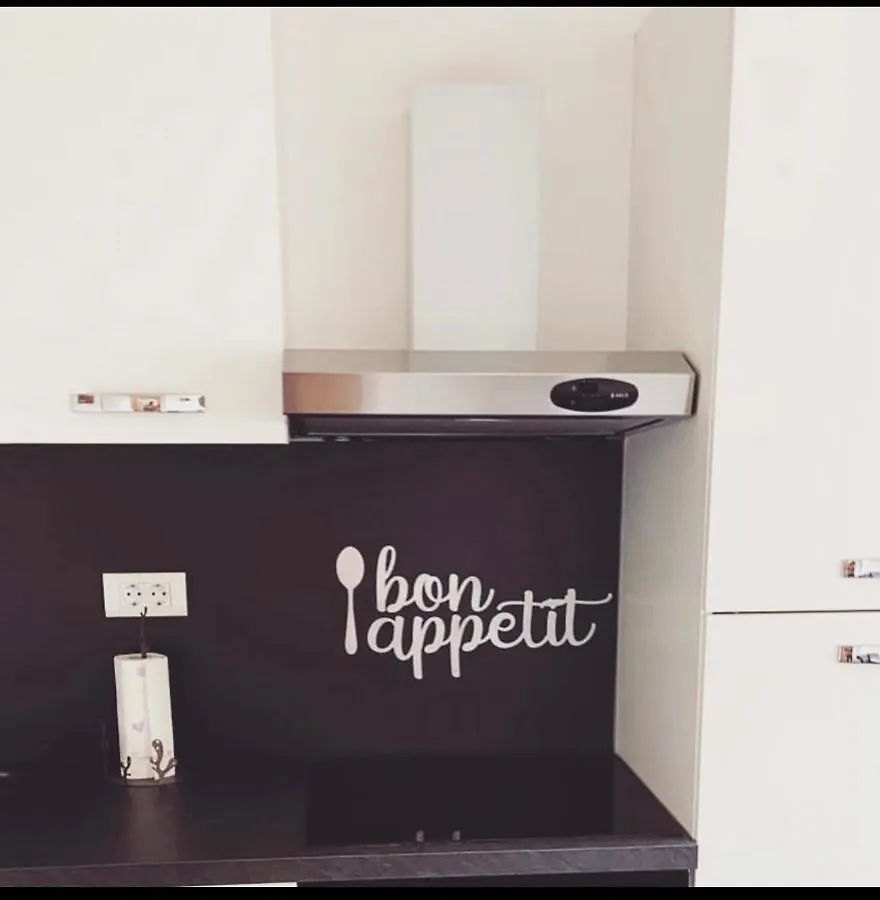 Apartment Mtm Split